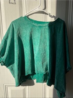 Zenana Outfitters Washed Teal Cropped Sweatshirt